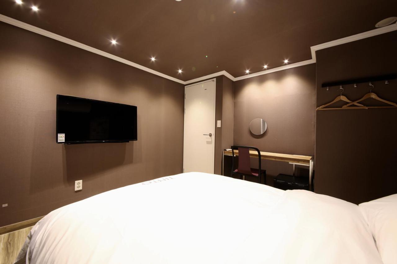 Tinto Hotel Busan Buitenkant foto